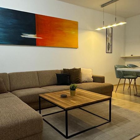 City Apartement Linz Fuer 5 Gaeste Mit Self-Checkin Und Kueche 외부 사진